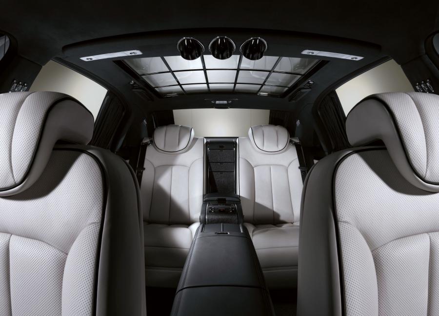 Интерьер Maybach 62S (V240) 2007 года  (фото 50 из 98)